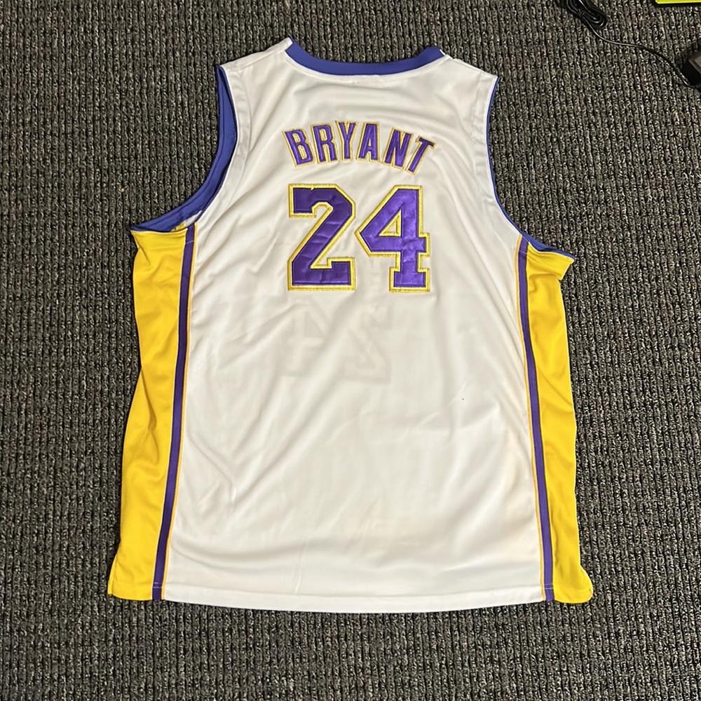 Kobe Bryant NBA Jersey | #24 Adidas Jersey with Champion Trophy | White & Gold - Picture 6 of 9